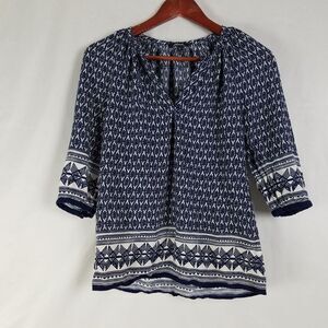 Soiree Shirt Womens Small Blue Top Geometric 3/4 Sleeve Split Neck‎ Blouse